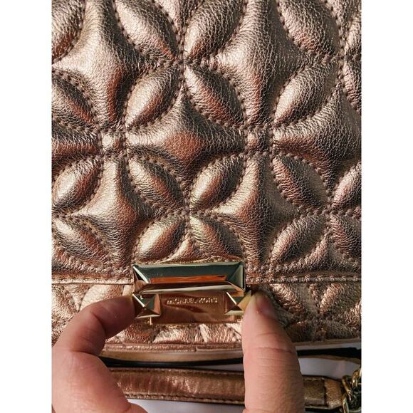 New Michael Kors Sloan Gold Chain Quilted Leather Shoulder Bag Rose Gold Shiny - Picture 5 of 16